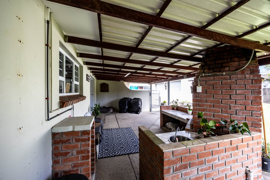 3 Bedroom Property for Sale in Kidds Beach Eastern Cape